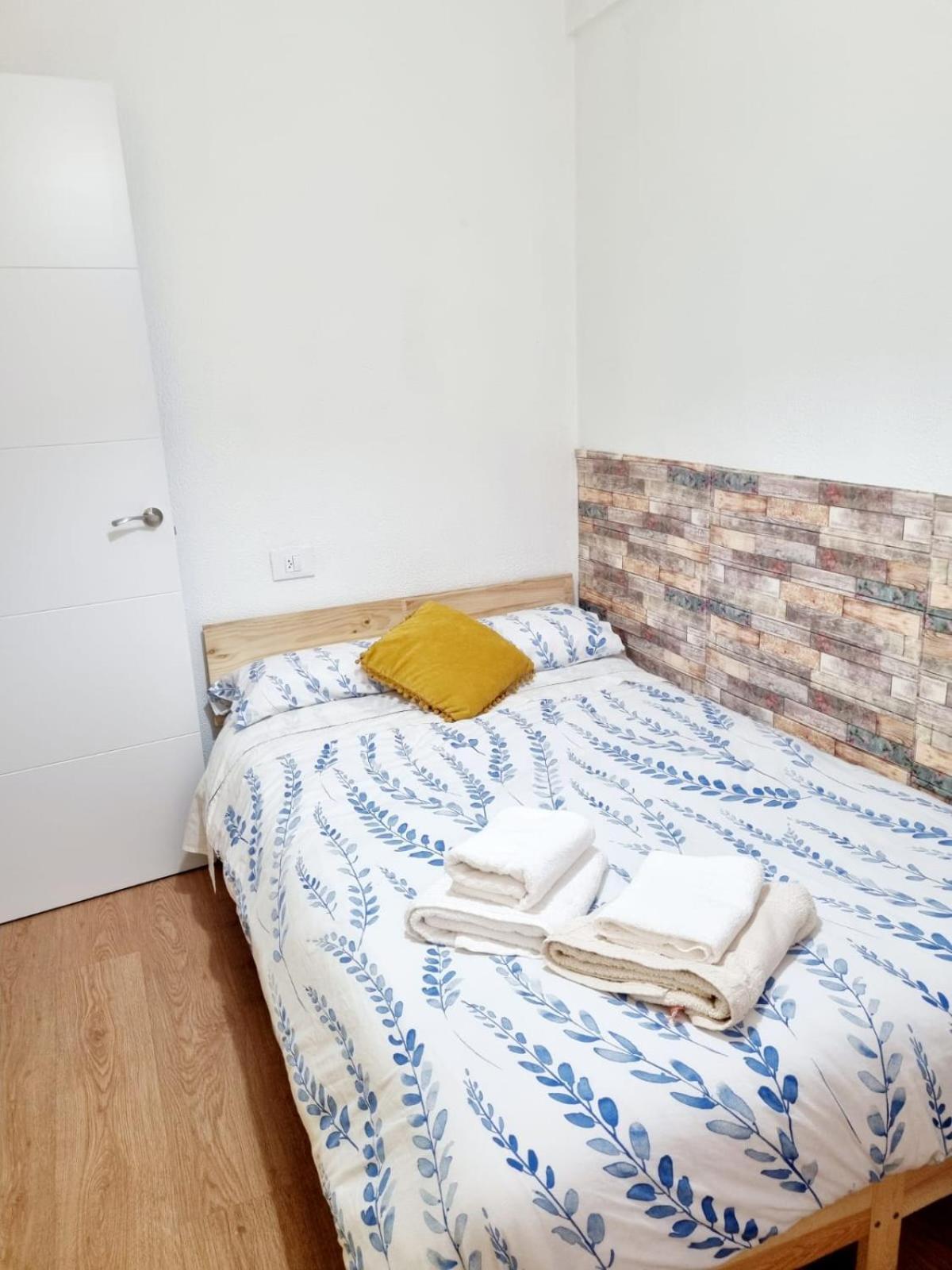 Acogedor, Con Garaje, Centrico. Lägenhet Vigo Exteriör bild