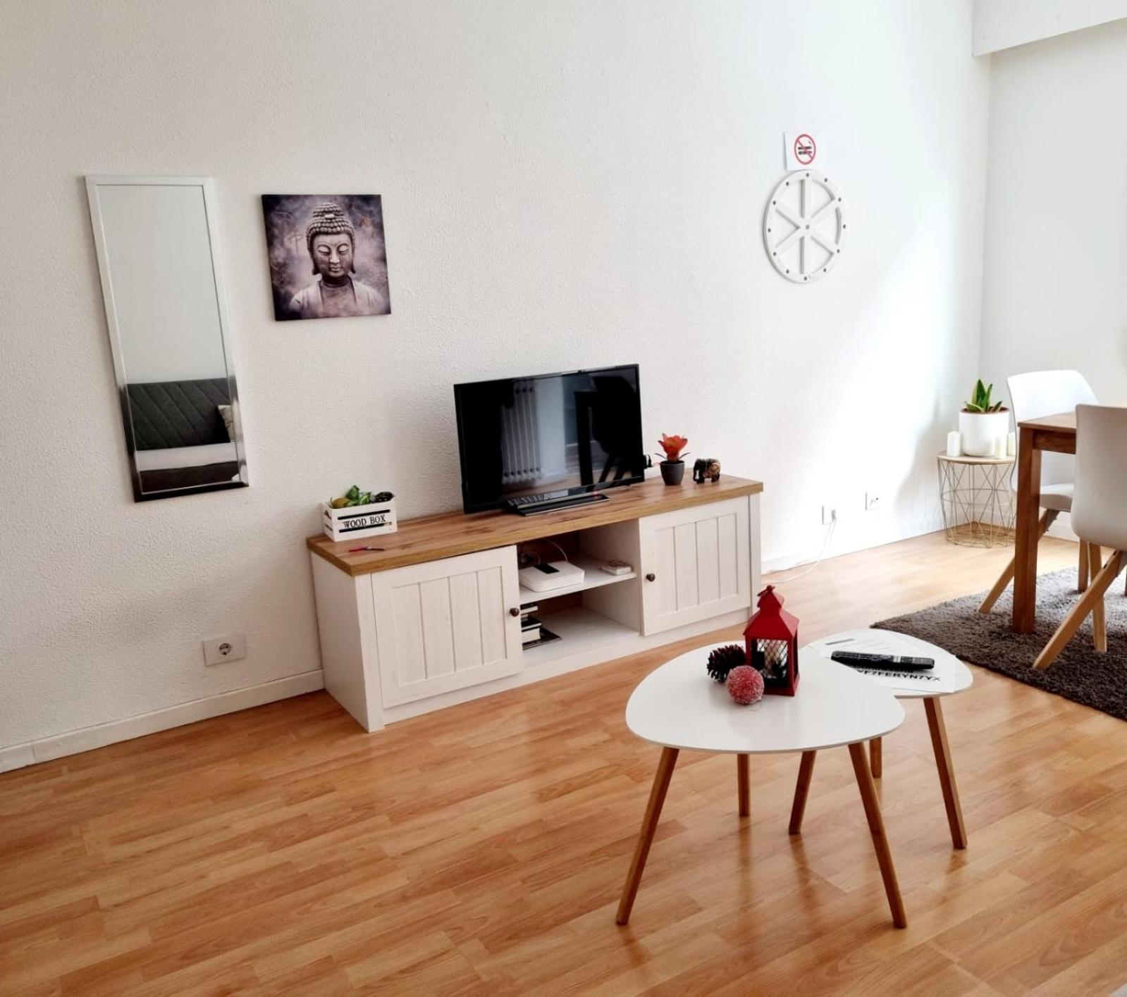 Acogedor, Con Garaje, Centrico. Lägenhet Vigo Exteriör bild