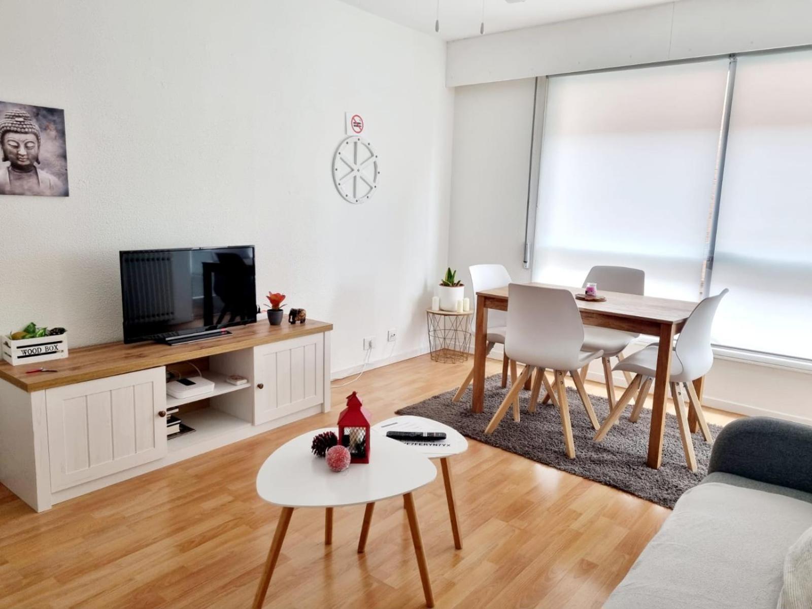 Acogedor, Con Garaje, Centrico. Lägenhet Vigo Exteriör bild